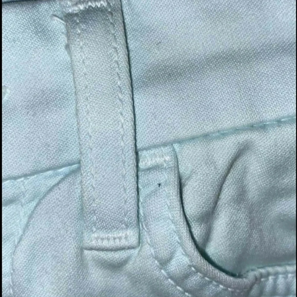7 For All Manking Cropped Skinny Jean - Picture 5 of 9